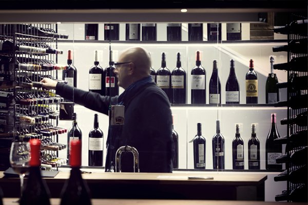 vinoteca la tavina